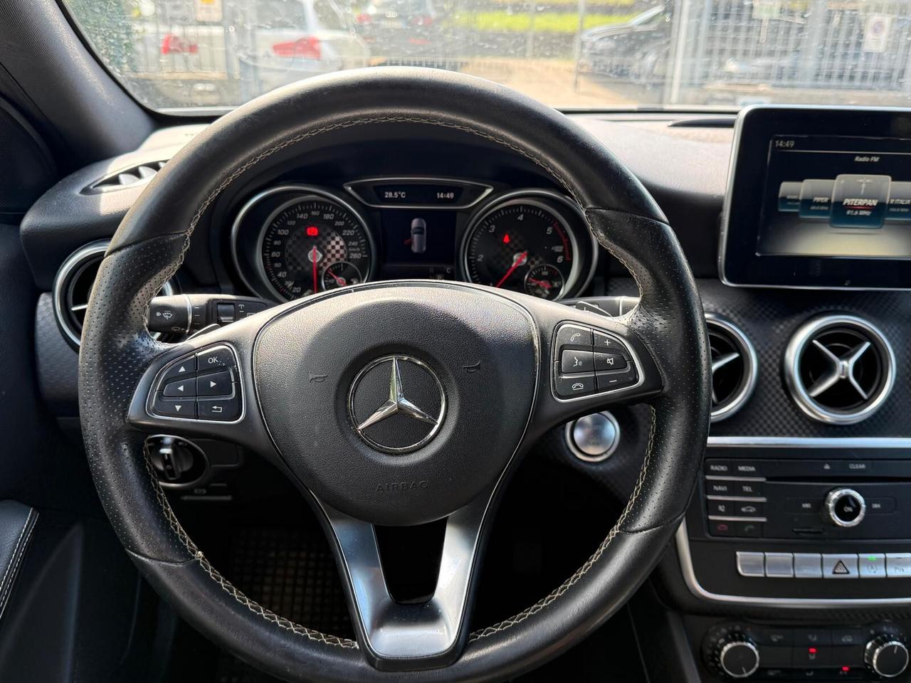Mercedes A 180d Premium