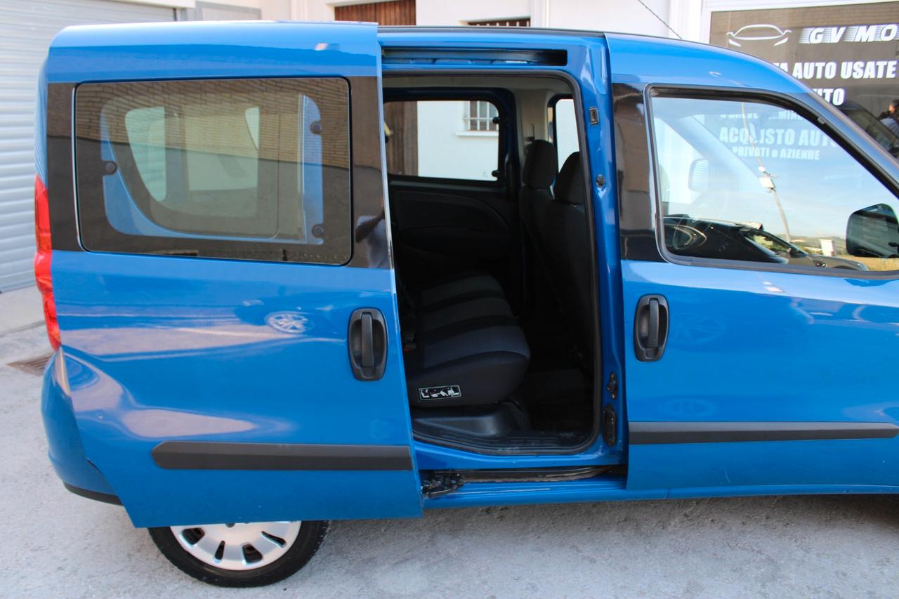 Fiat Doblò 1.4 T-Jet 16V Natural Power 2013