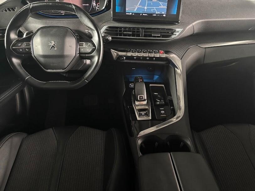 Peugeot 3008 BlueHDi 130 EAT8 Allure 78.000km