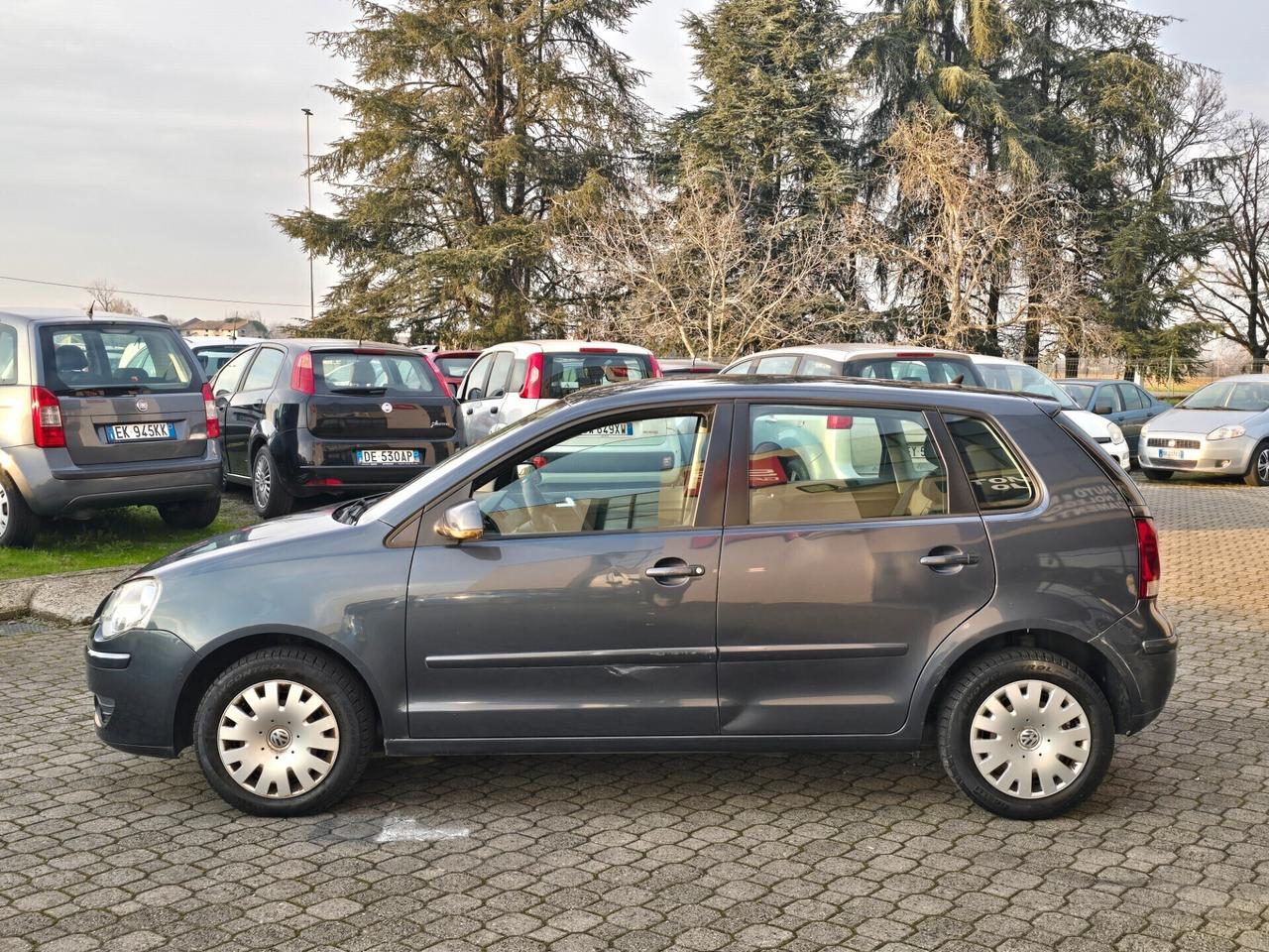 Volkswagen Polo 1.4benz - 5p.