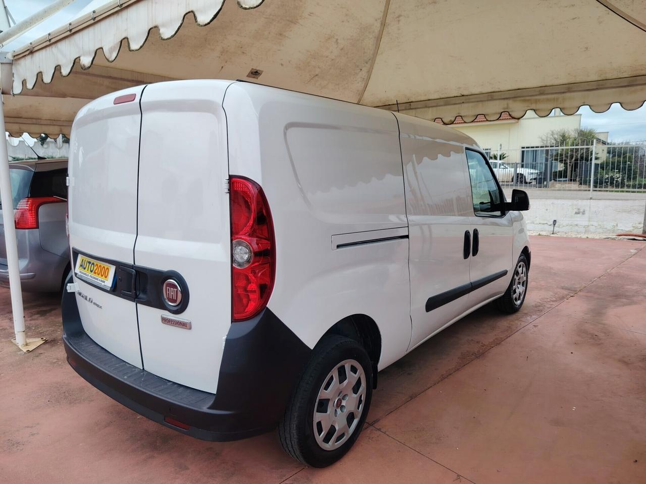 Fiat Doblò 1.6 MJT 3 POSTI Cargo Maxi 2021 IVA COMPRESA