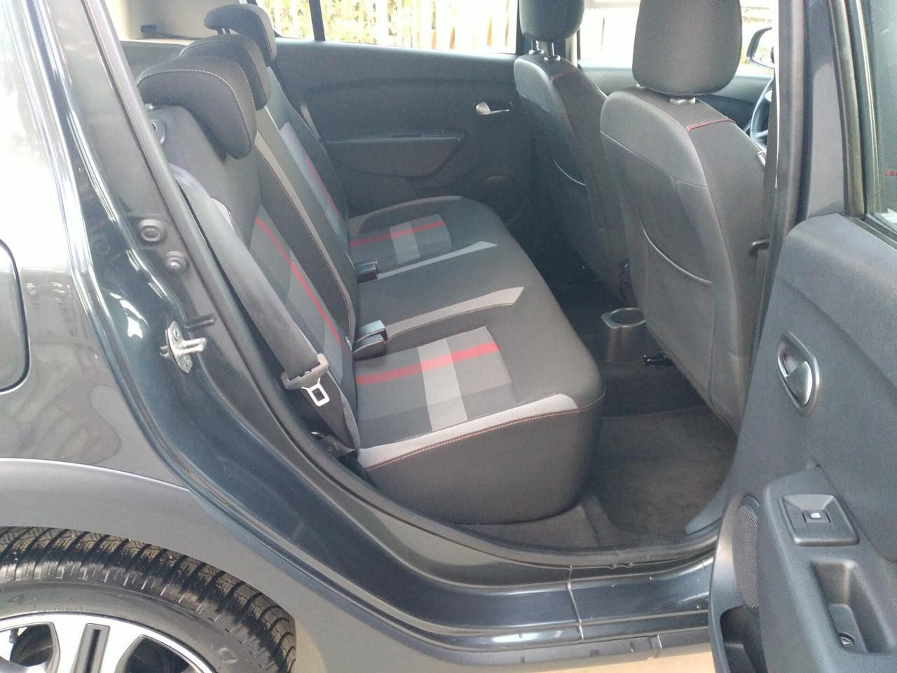 Dacia Sandero Stepway 1.5 Blue dCi 95 CV Techroad