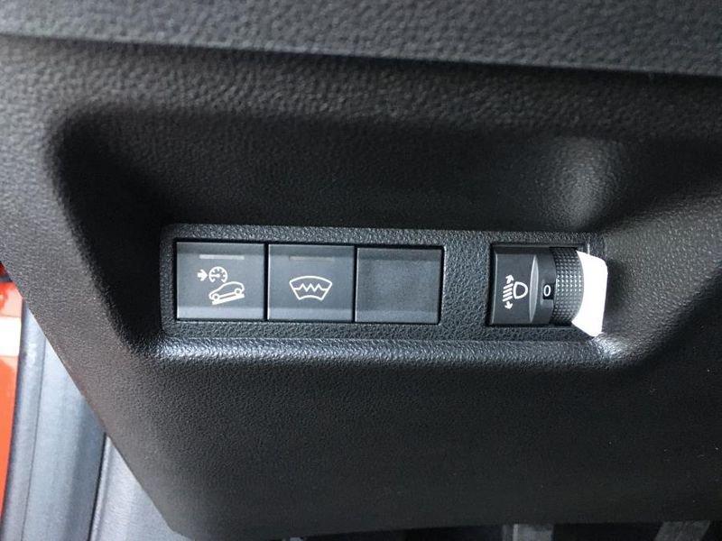 Jeep Avenger 1.2 Turbo Summit PORTELLO ELETTRICO + WINTER PACK
