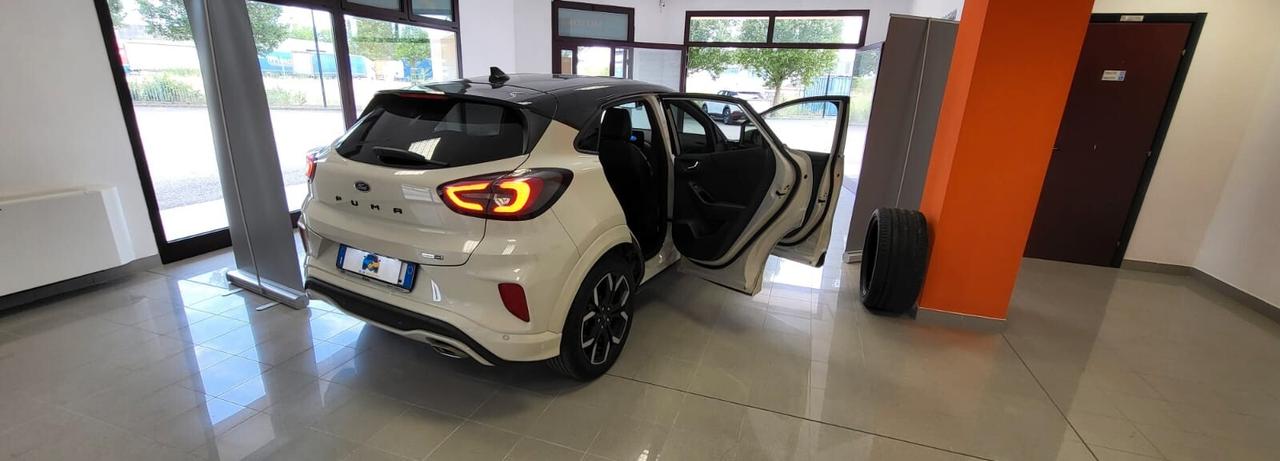 Ford Puma 1.0 EcoBoost Hybrid 125 CV S&S ST-Line- km 54.400- garanzia 12 mesi estendibile fino a 36 mesi.