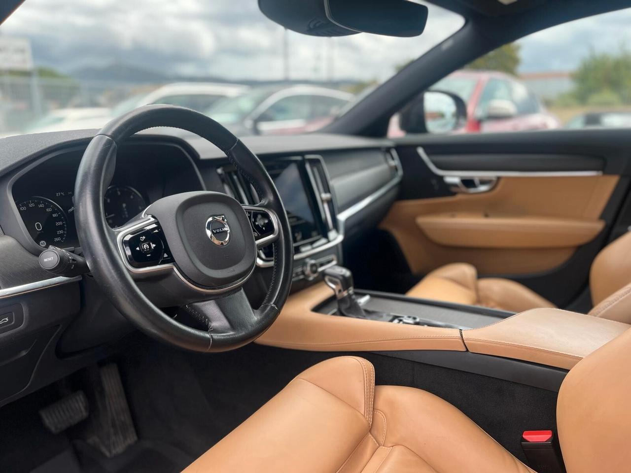 Volvo V90 Cross Country V90 Cross Country D4 AWD