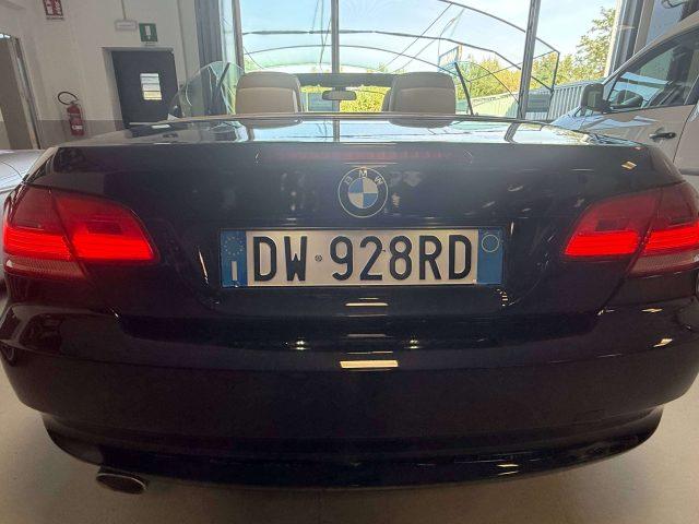BMW 320 Serie 3 E93 Cabrio 320d Cabrio Attiva