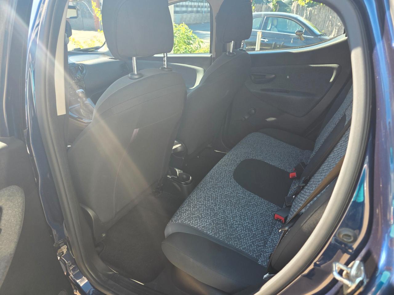 Lancia Ypsilon 1.2 69 CV 5 porte GPL Ecochic Elefantino Blu