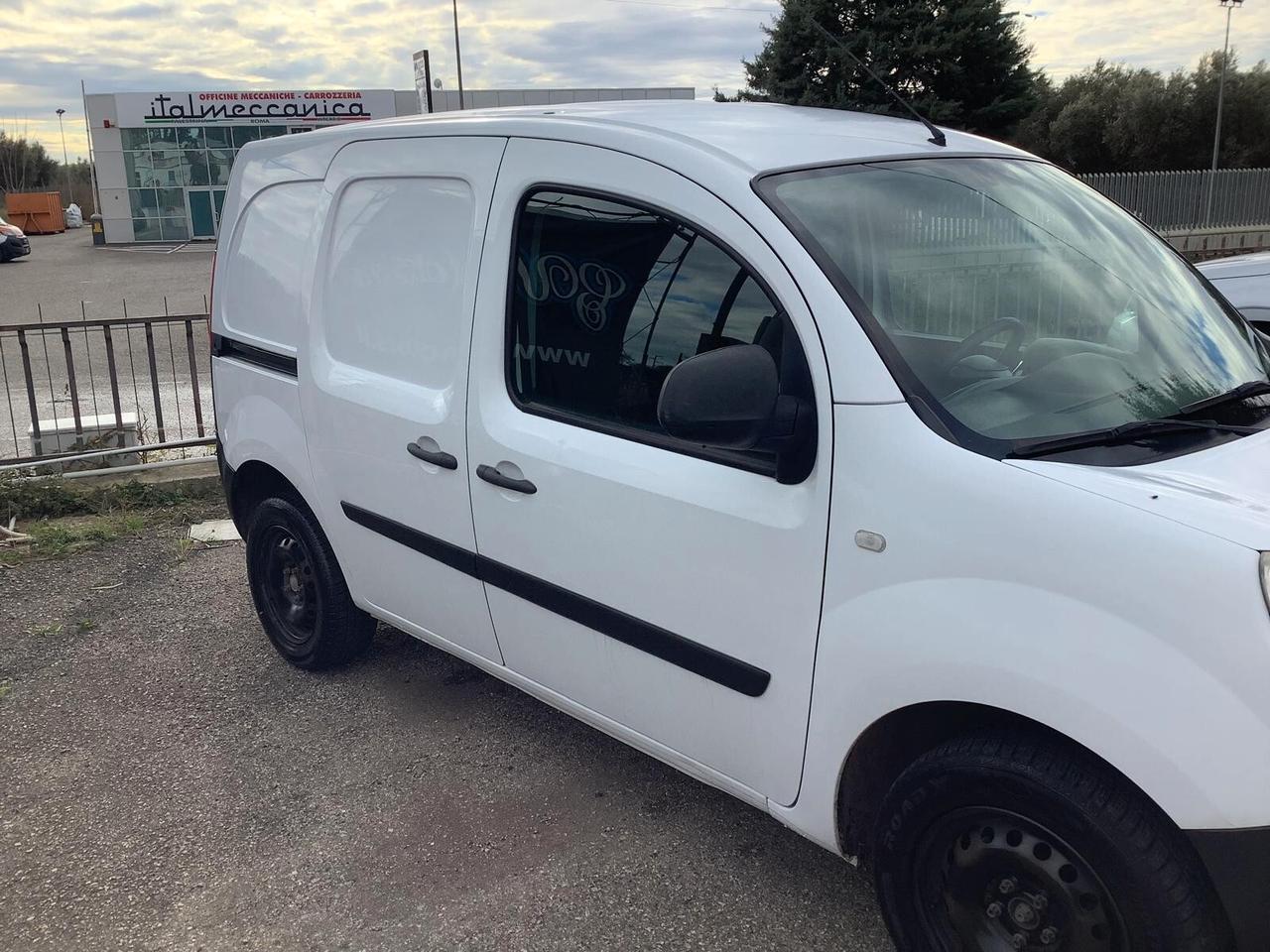 Renault Kangoo .