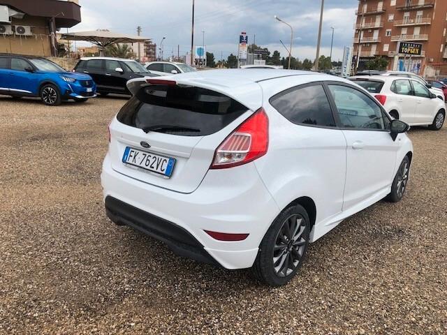 Ford Fiesta 1.5 TDCi 75CV 3 porte ST-Line