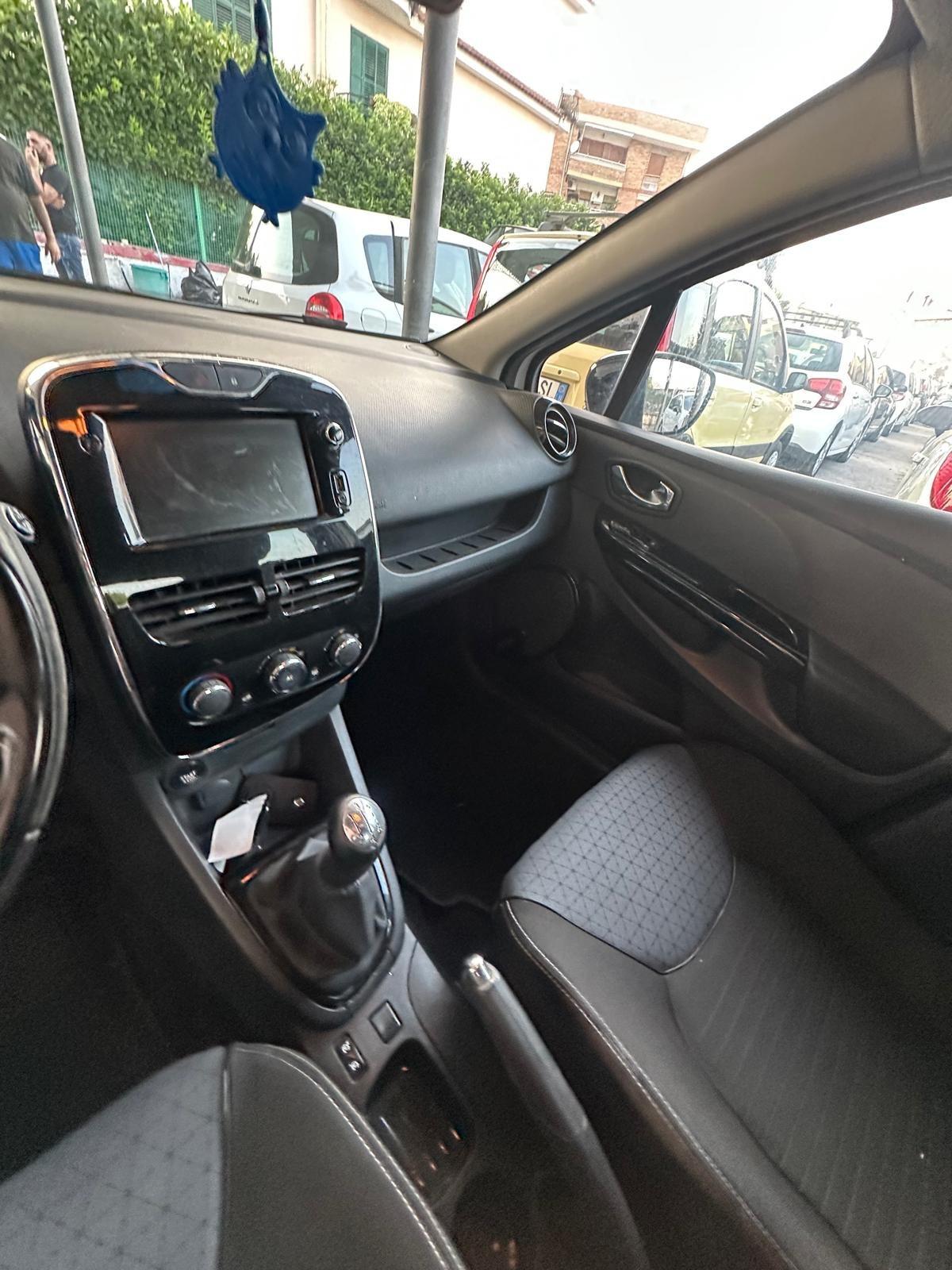 Renault Clio 1.5 dCi 8V 75CV 5 porte Live