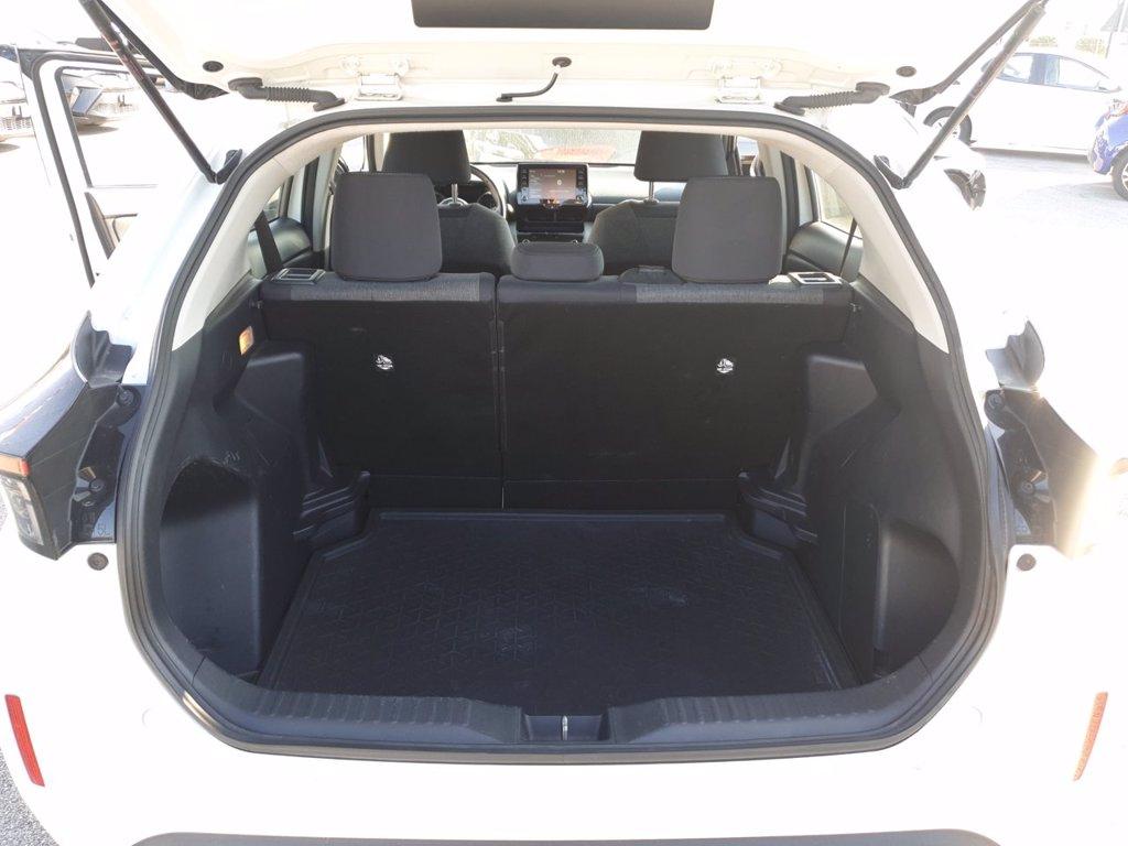 TOYOTA Yaris cross 1.5h active fwd 116cv e-cvt del 2022