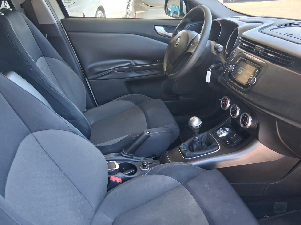 Alfa Romeo Giulietta 1.6 JTDm-2 105 CV Distinctive