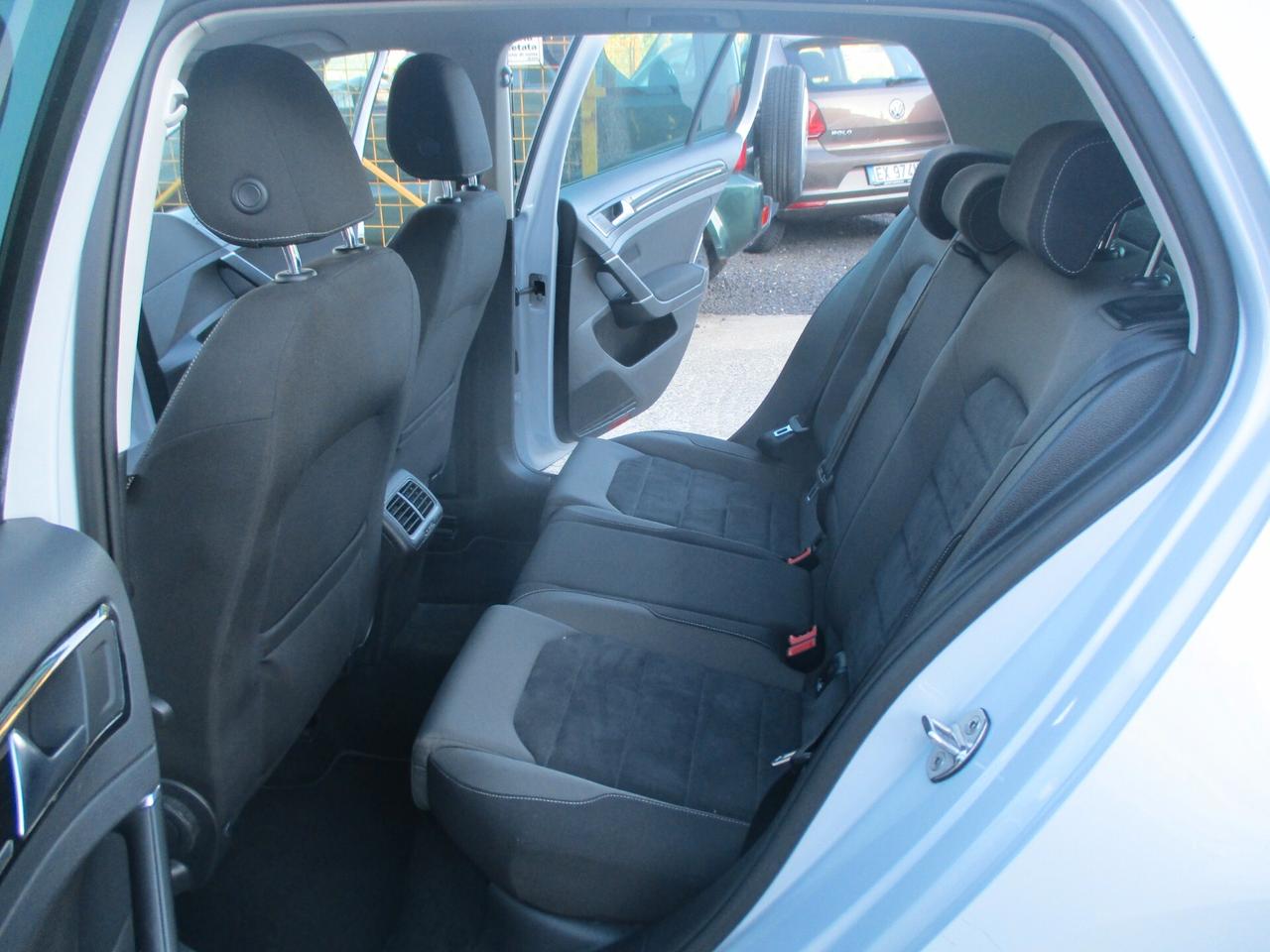 Volkswagen Golf 7.5 1.6 TDI 115 CV DSG 5p. Executive 2017