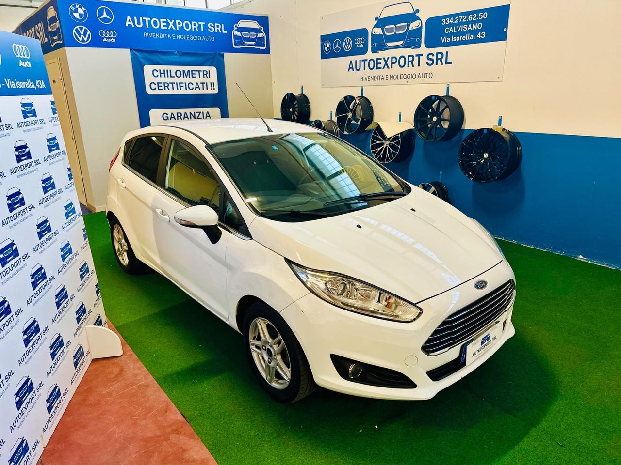 Ford Fiesta 1.5 TDCi 75CV 5 porte Titanium/2015/ok neopatentati