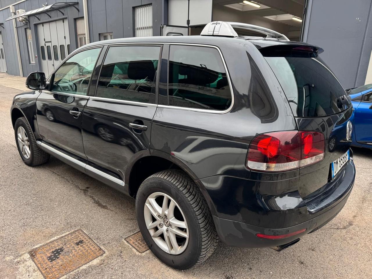 Volkswagen Touareg 2.5 R5 TDI DPF tiptronic*CERCHI*CLIMA