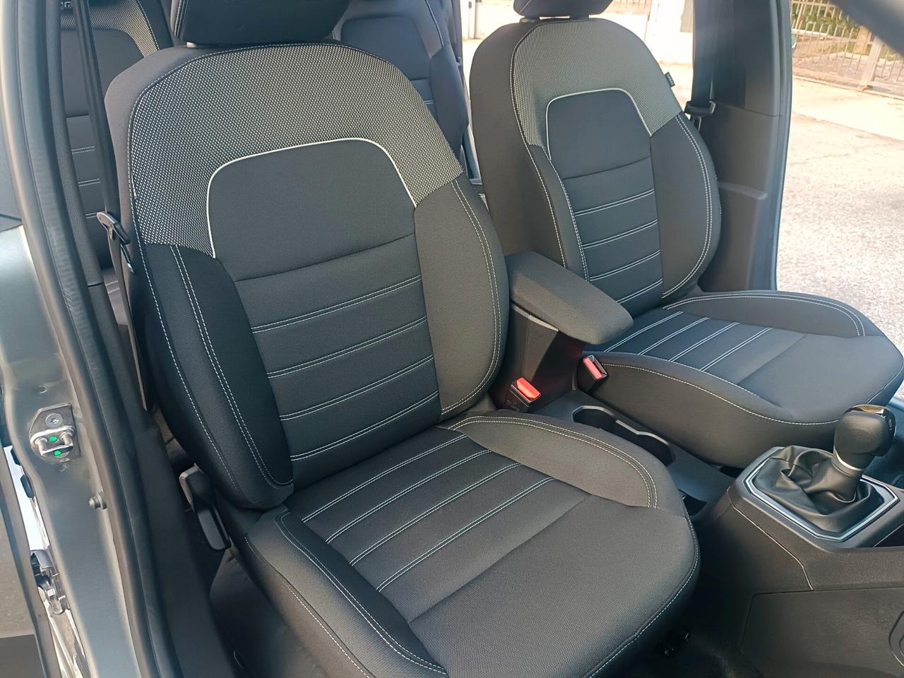 Dacia Jogger Hybrid 7 posti Expression