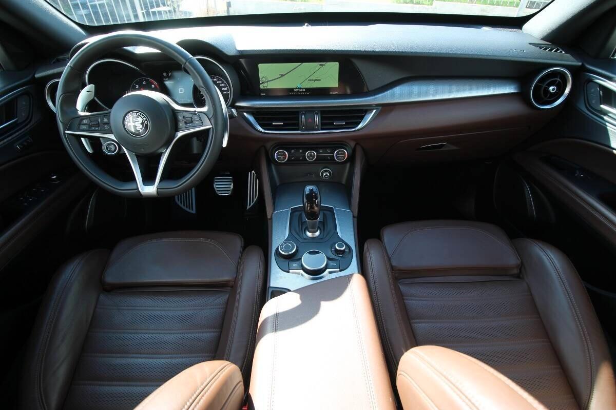 Alfa Romeo Stelvio 2.2 td 210 CV AT8 Q4 Executive