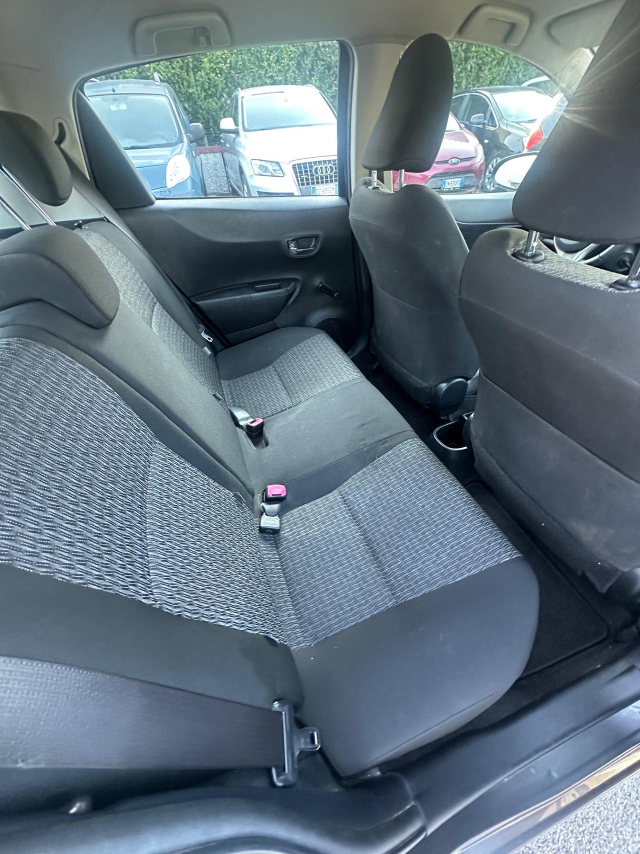 Toyota Yaris 1.0 5 porte Lounge