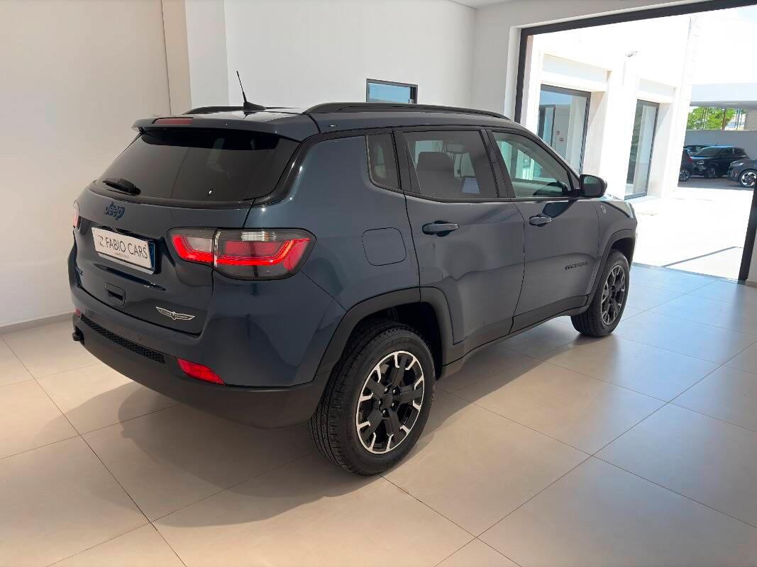Jeep Compass 1.3 turbo t4 phev Trailhawk 4xe auto