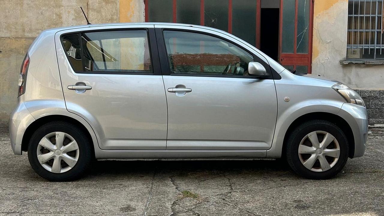 Daihatsu Sirion 1.0 Hiro Green Powered