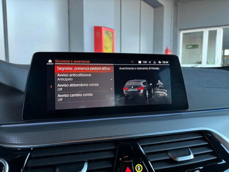 BMW 520 d Touring mhev 48V xdrive Msport auto