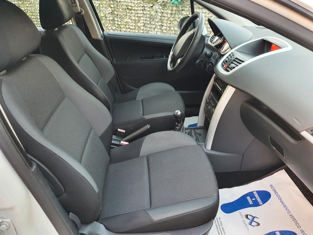 Peugeot 207 1.4 HDi 70CV X NEOPATENTATI MOTORE NUOVO ZAMPOGNAUTO CATANIA