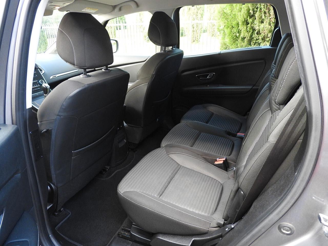 Renault GRAND SCENIC 7 Posti