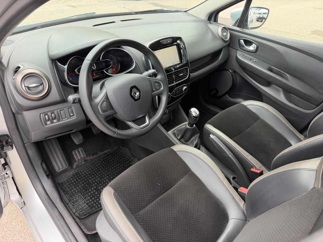 Renault Clio 1.5 dci 90 cv 2018 Navigatore Retrocam