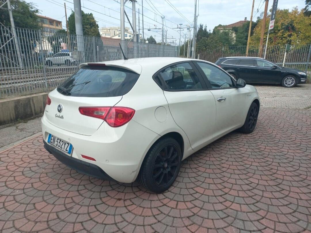 Alfa Romeo Giulietta 1.4 Turbo 120 CV GPL Progression