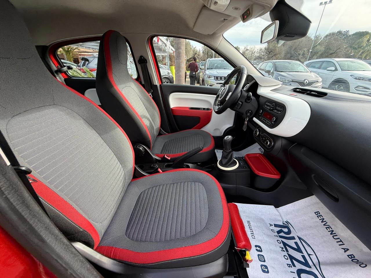 Renault Twingo 1.0 SCe Live