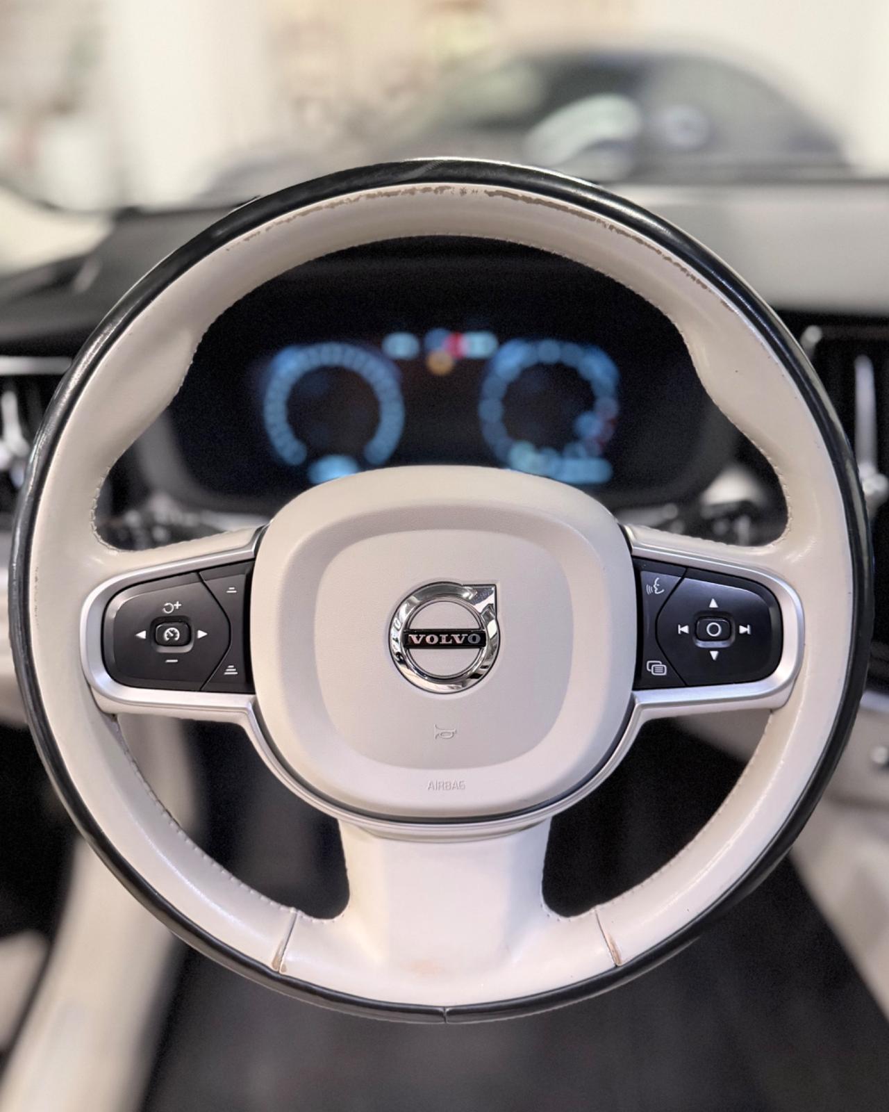 Volvo XC 60 XC60 D4 Geartronic Momentum