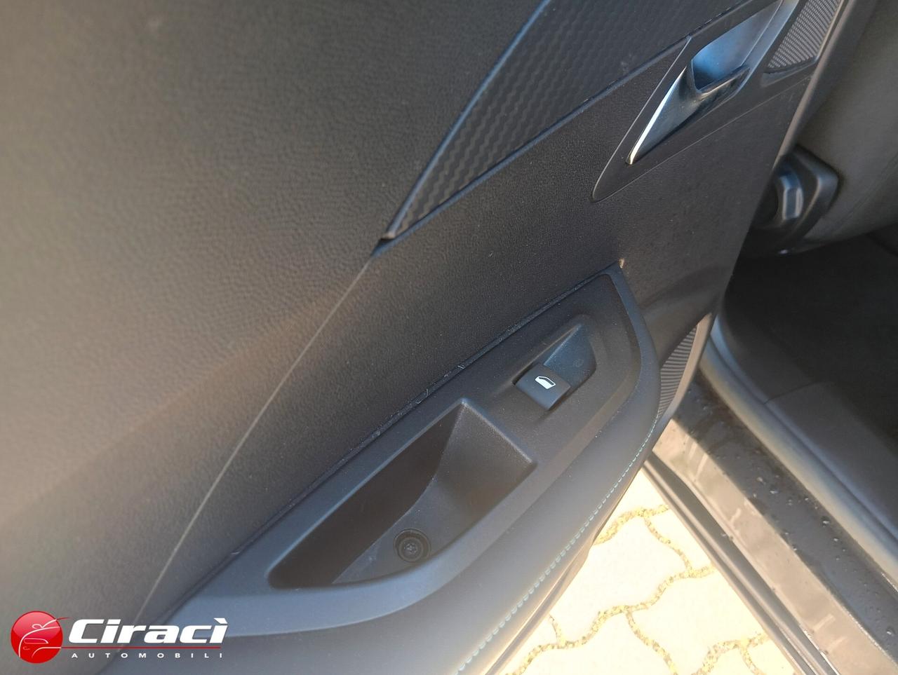 Peugeot 2008 BlueHDi 110 Allure