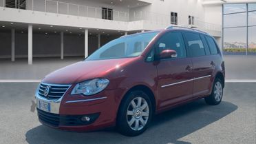 Volkswagen Touran 2.0 TDI HIGHLINE 7 POSTI 2009