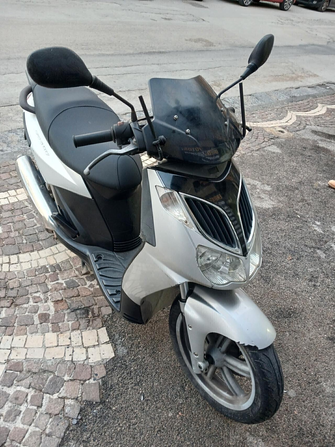 Aprilia Sportcity 200 D'EPOCA
