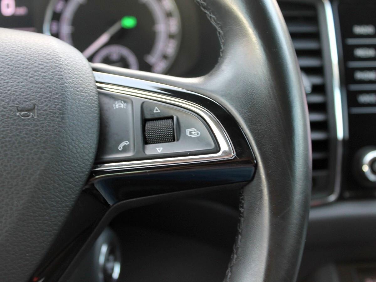 Skoda Kodiaq 2.0 TDI SCR DSG 7posti Tetto Cam UNIPRO IVA DEDUCIBILE