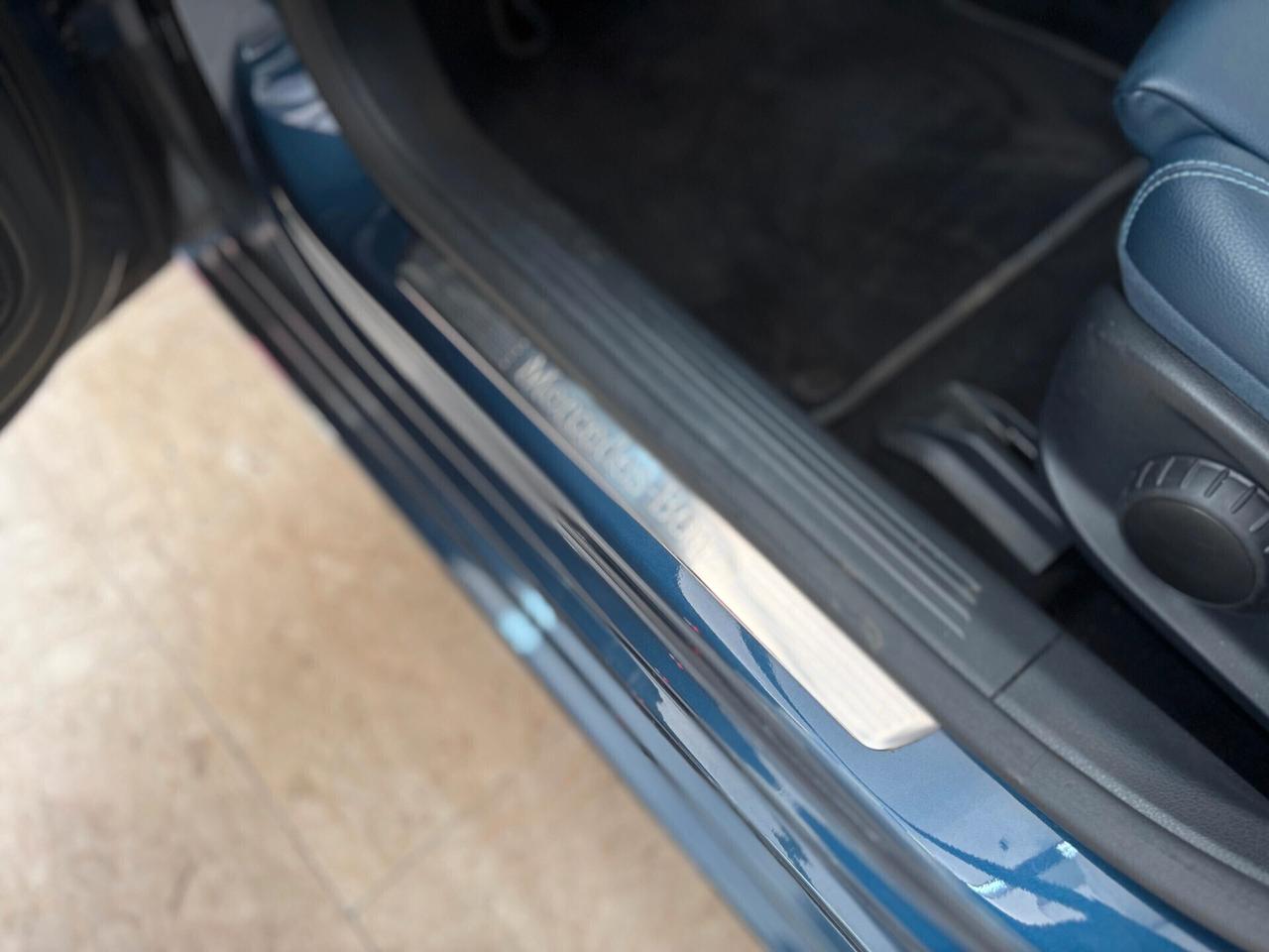 Mercedes-benz A 180d Automatic Business Extra