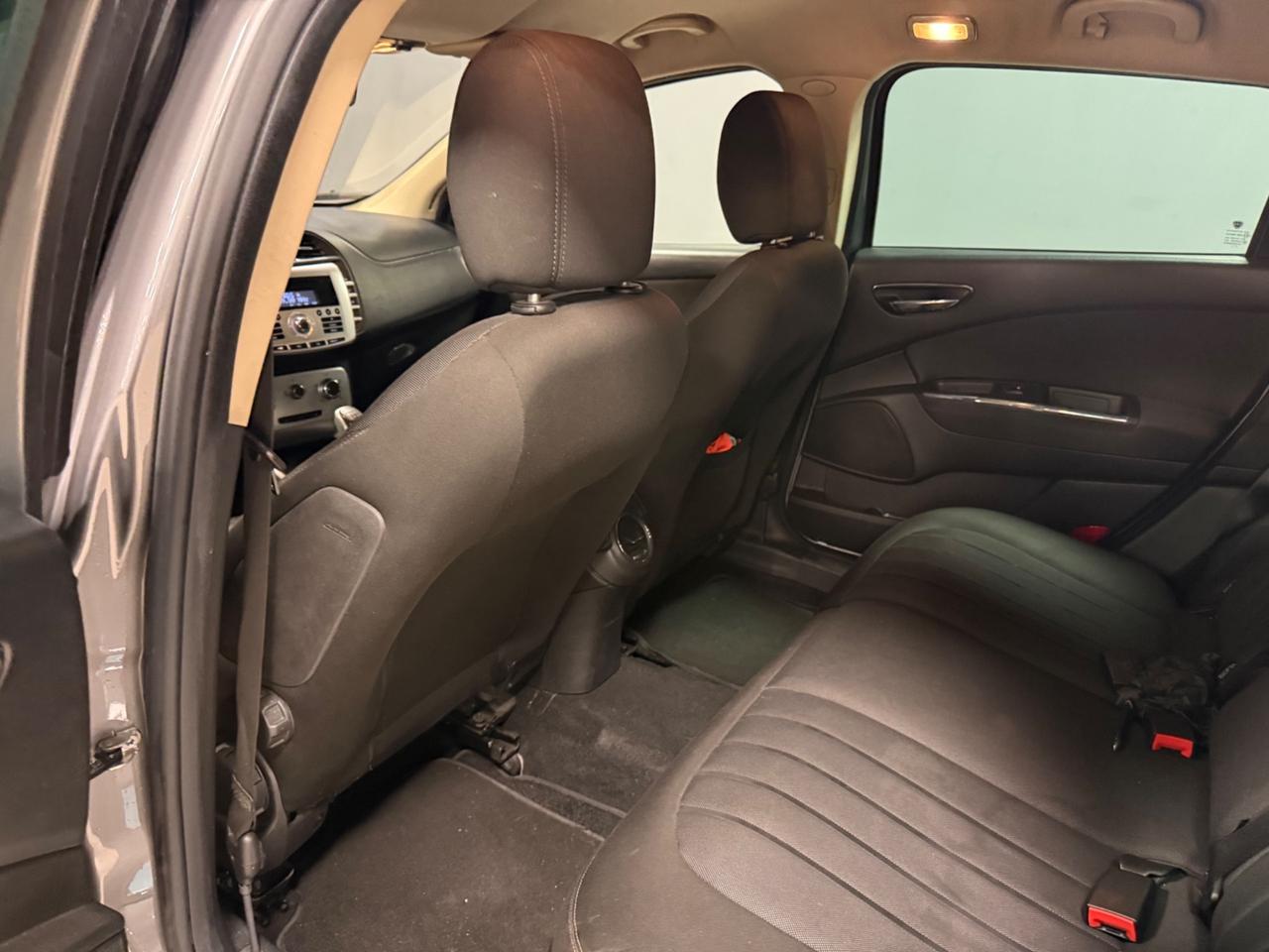 Lancia Delta 1.6 MJT DPF Gold