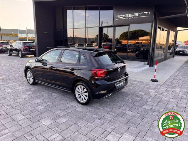 VOLKSWAGEN Polo 1.0 TGI 5p. R-LINE Sport ANCHE PER NEOPATENTATI