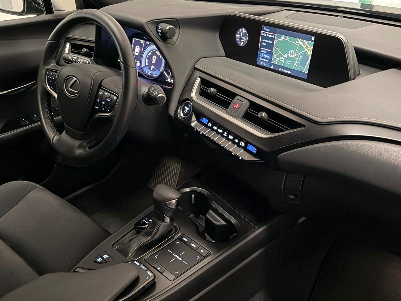 Lexus UX Hybrid Business