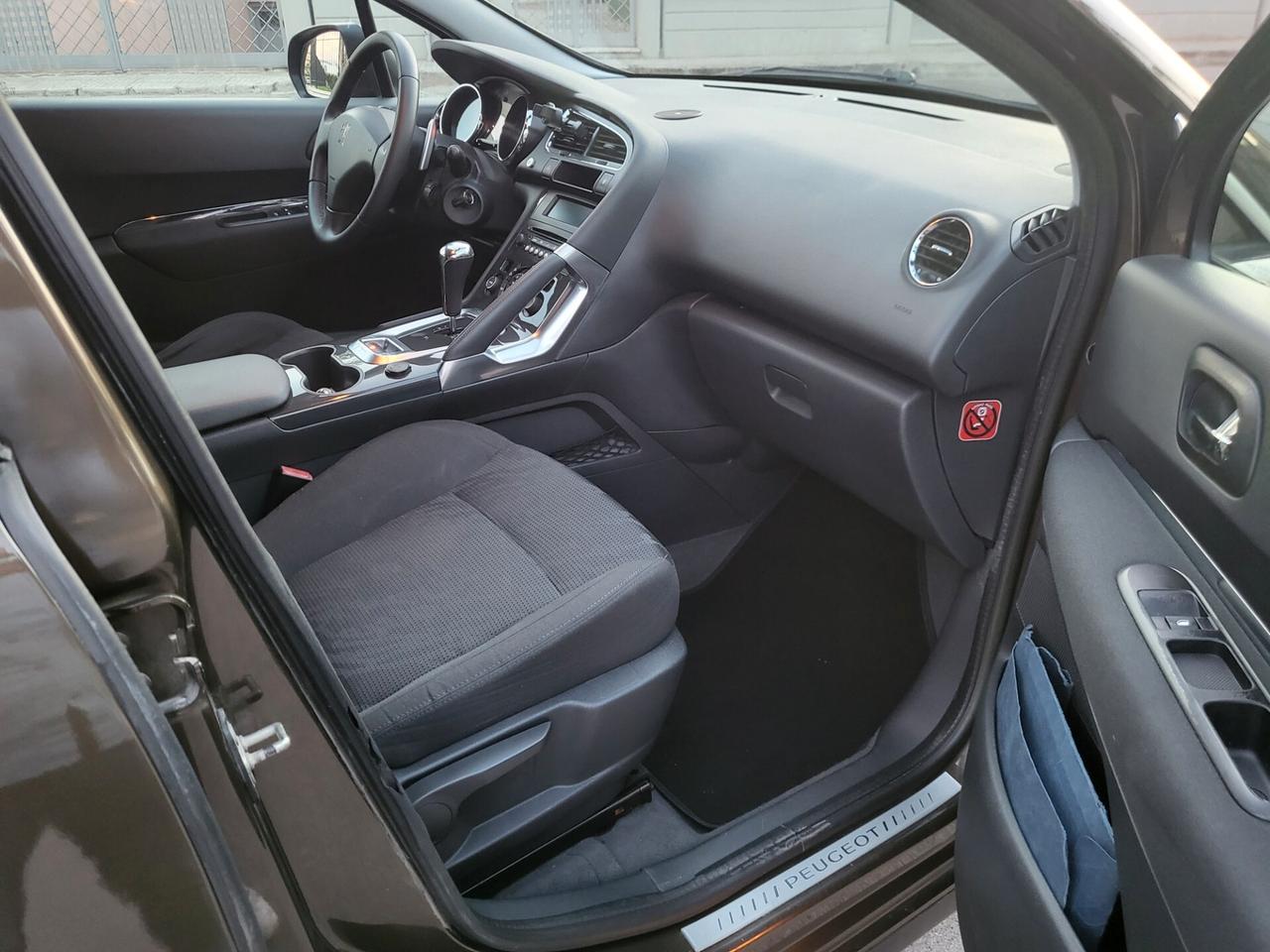 Peugeot 3008 1.6 e-HDi 112CV Automatica/Active