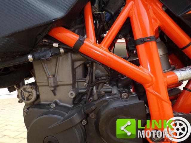 KTM 690 Duke R - Garanzia gratis con finanziamento!