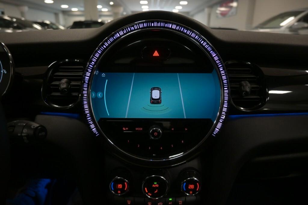 MINI ONE COOPER 1.5 136CV 6M. CAMDEN EDITION ( FARI LED - COCKPIT - AMBIENT LIGHTS - TETTO PANORAMICO APR. - PELLE - NAVI - CARPLAY - SENSORI POST. )