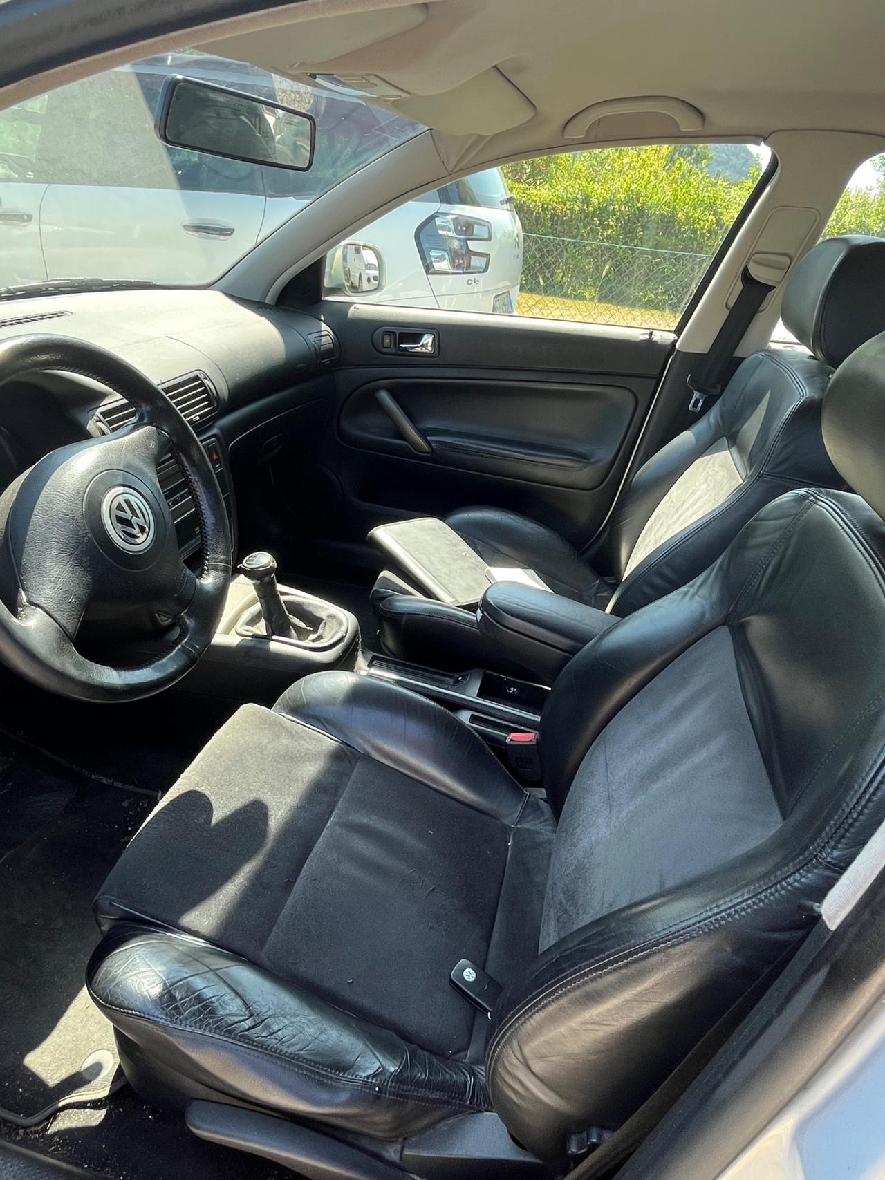 Volkswagen Passat 1.9 TDI/110 CV cat Comfortline