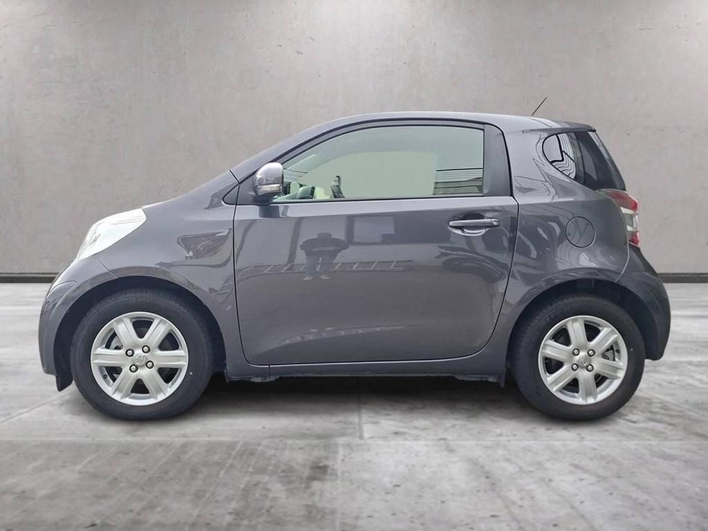 Toyota iQ 1.0 Active CVT