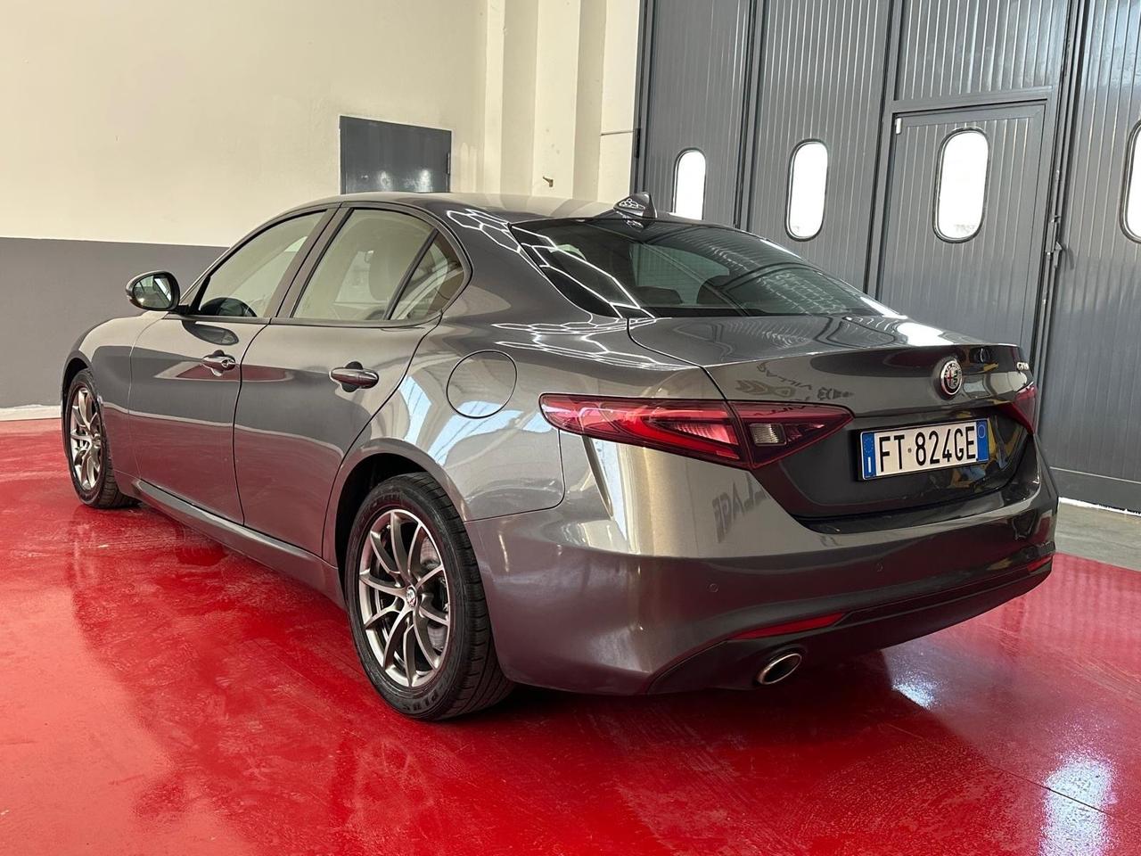 Alfa Romeo Giulia 2.2 Turbodiesel 160 CV Super