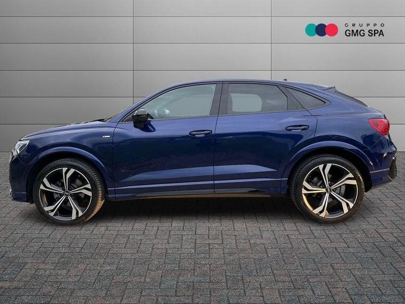 Audi Q3 I 2019 Sportback 35 2.0 tdi Identity Black s-tronic