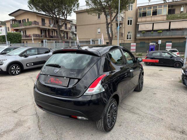 LANCIA Ypsilon 1.0 FireFly 5 porte S&S Hybrid Gold
