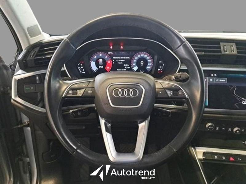 Audi Q3 35 TDI 150 CV Quattro Automatica S tronic Business Advanced
