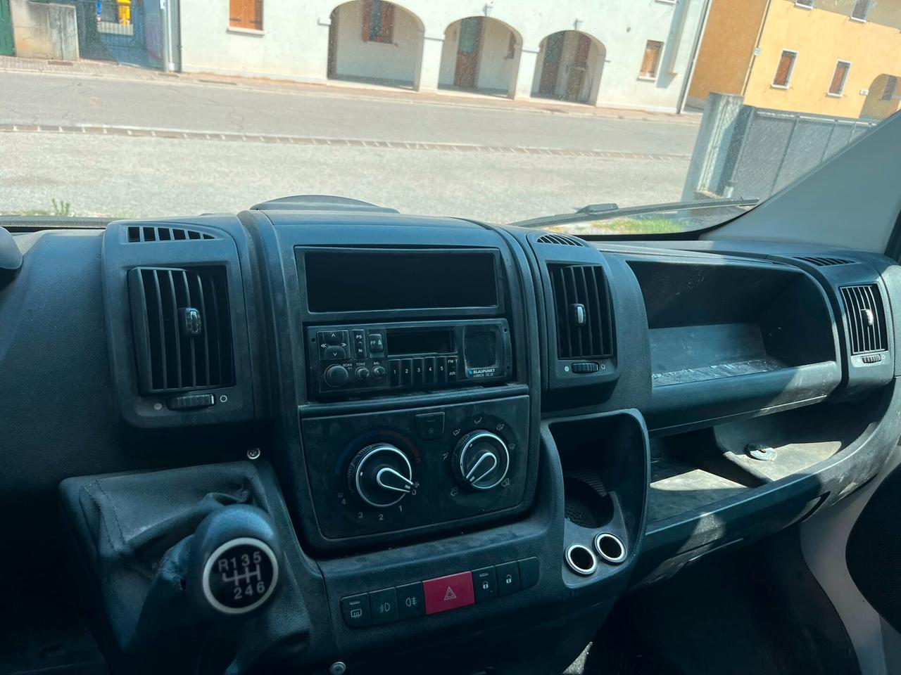 Peugeot BOXER 2.2 HDi L2H2 130CV