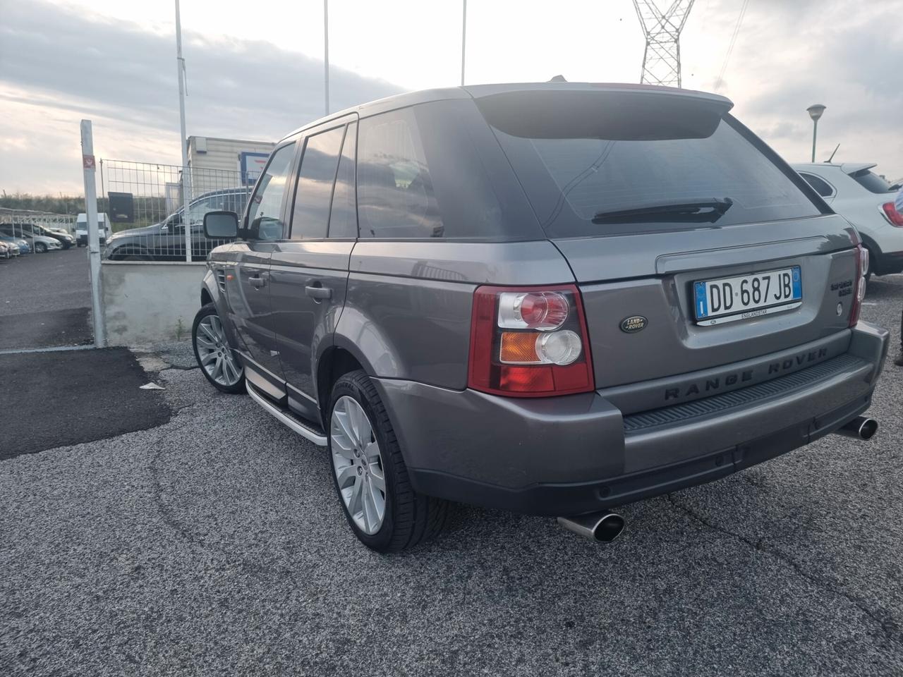 Land Rover Range Rover Sport Range Rover Sport 2.7 TDV6 HSE